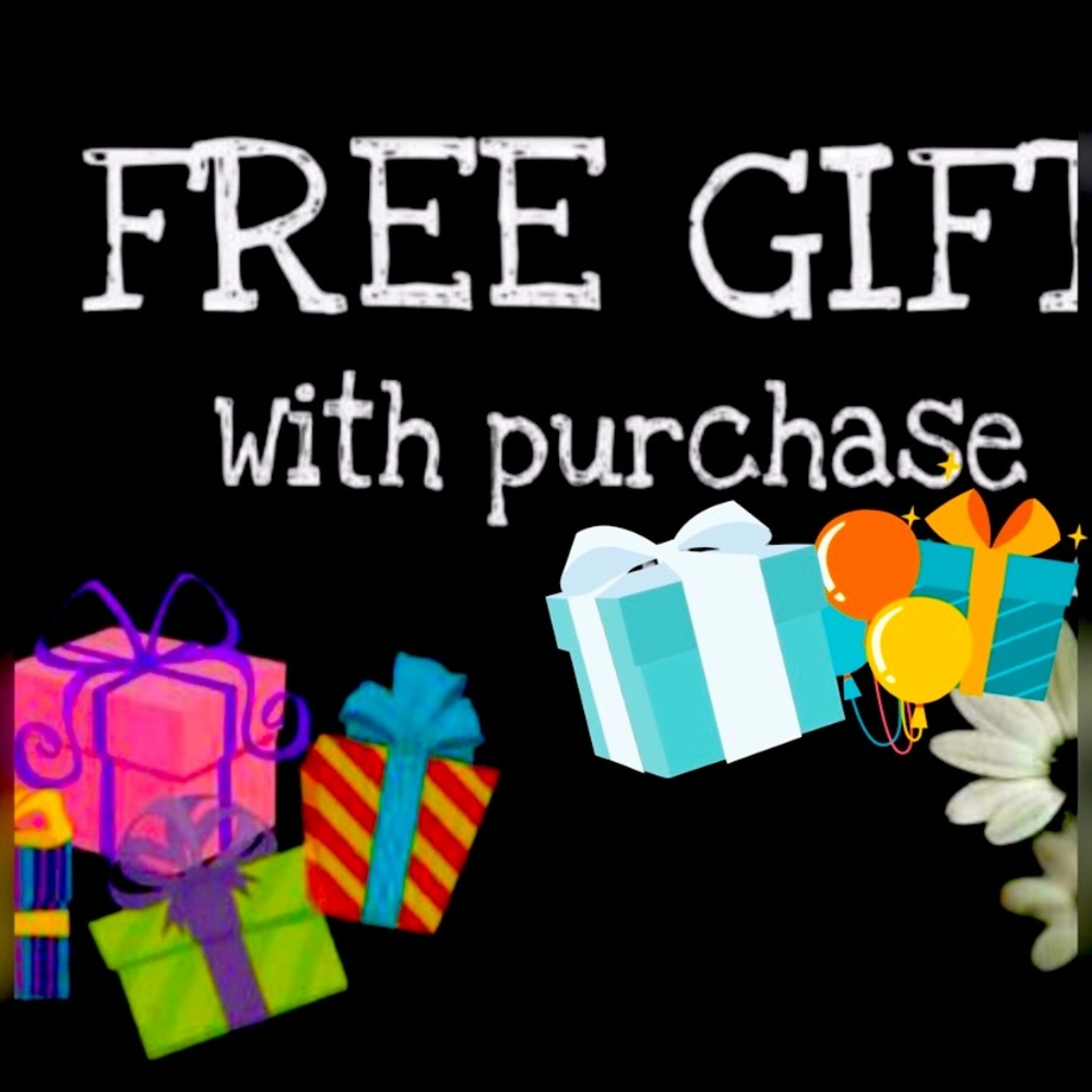 A thank you from me to you all purchases get a free gift. Enjoy 💕